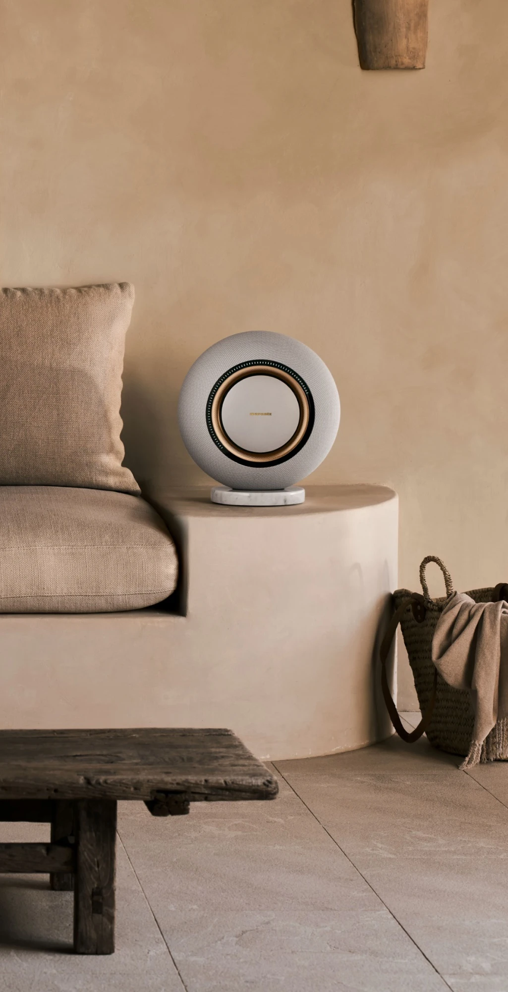 Design speaker